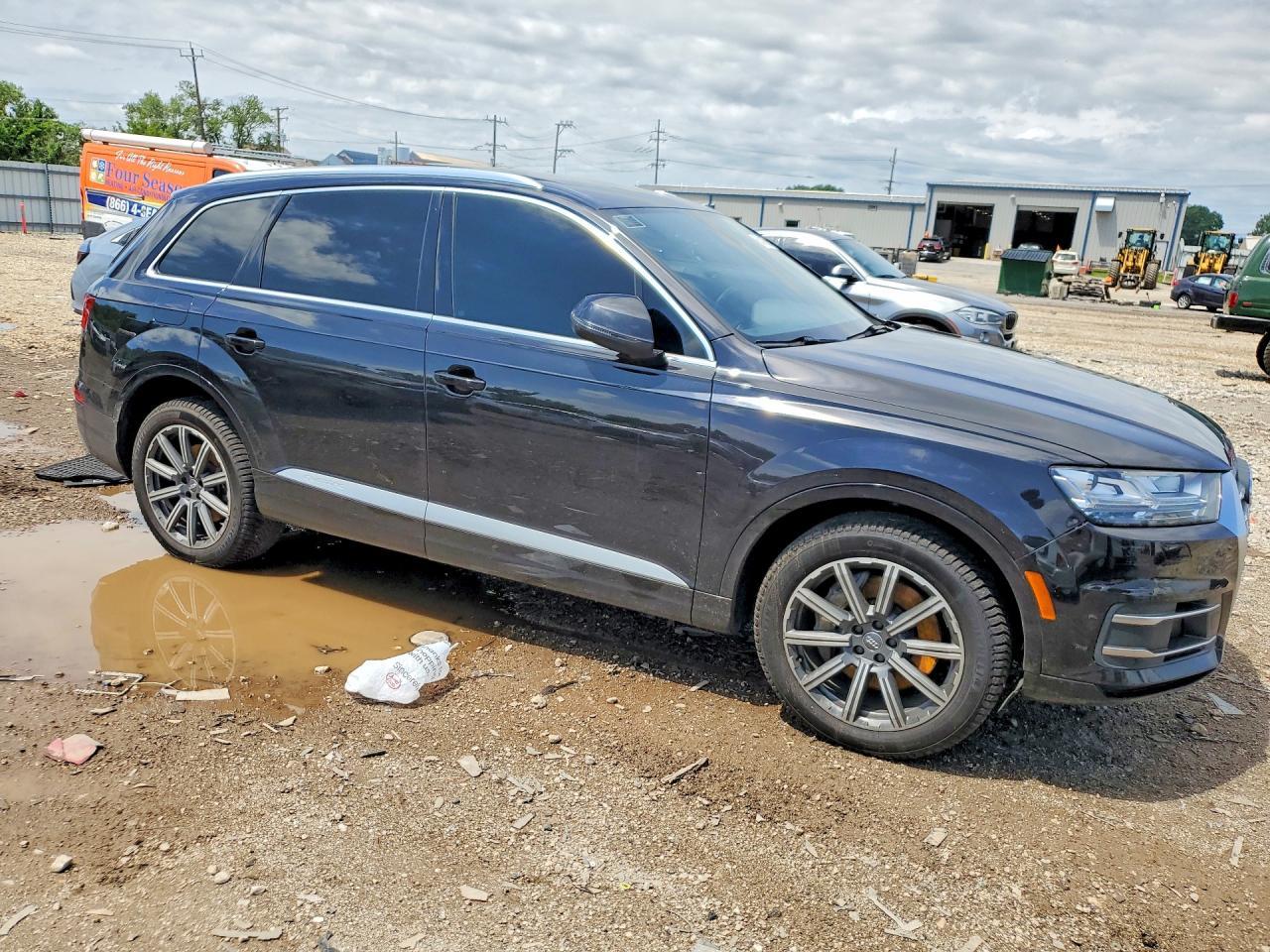 2019 AUDI Q7 — фото 4