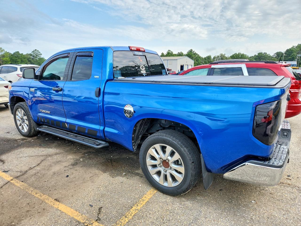 2017 TOYOTA TUNDRA — фото 2