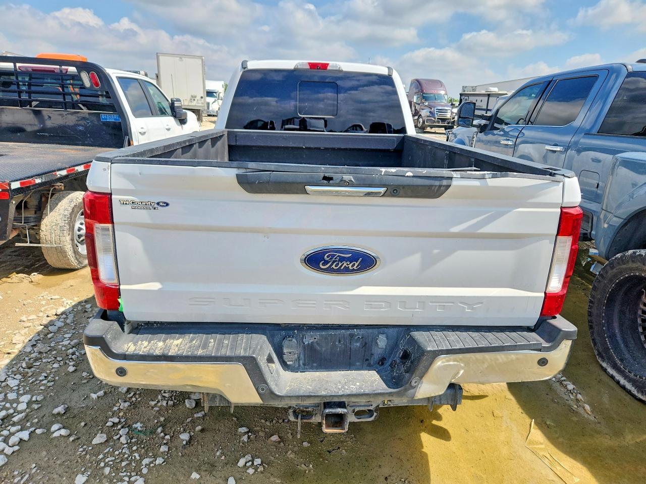 2019 FORD F-350 — фото 6