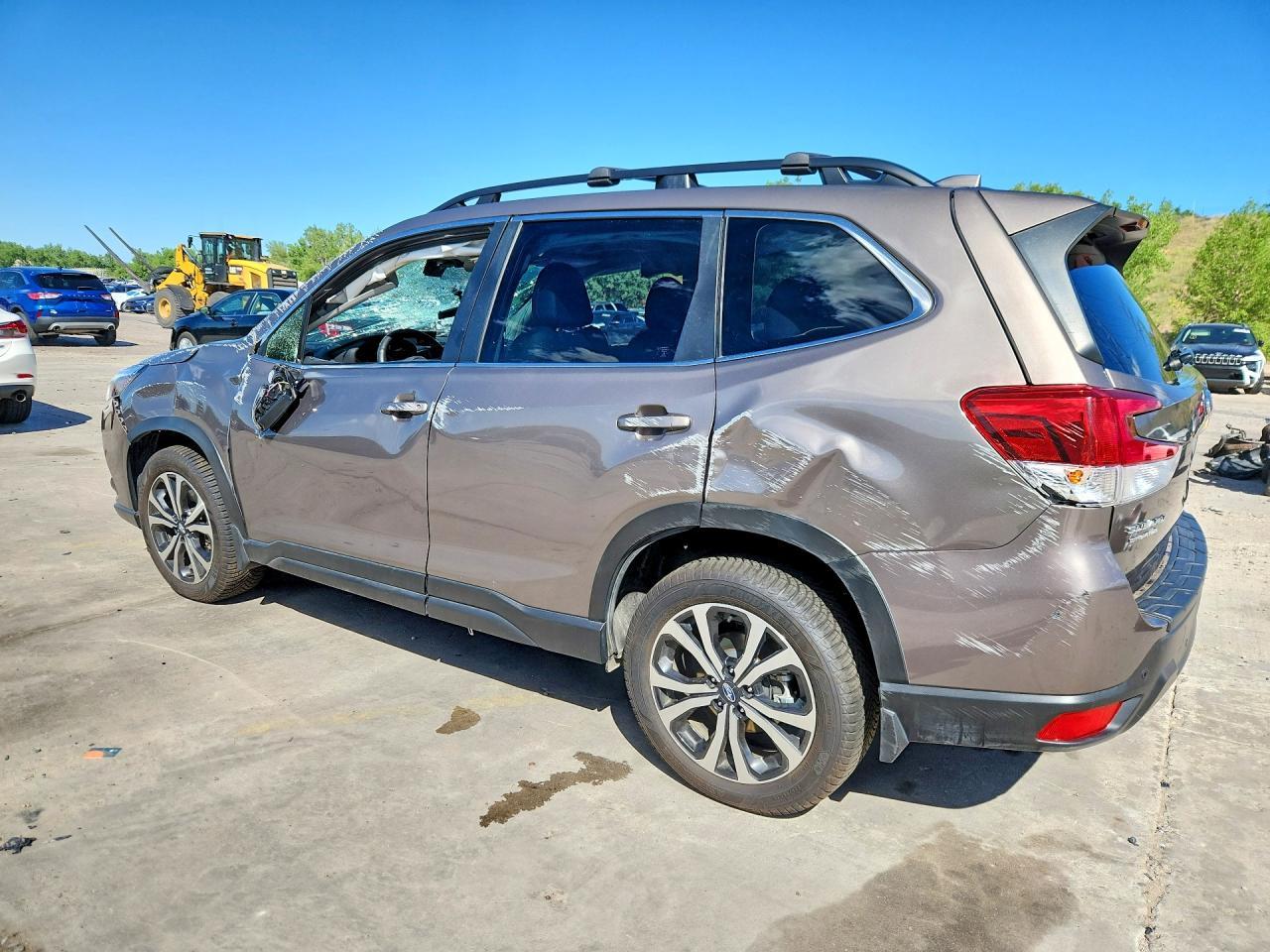 2022 SUBARU FORESTER — фото 2