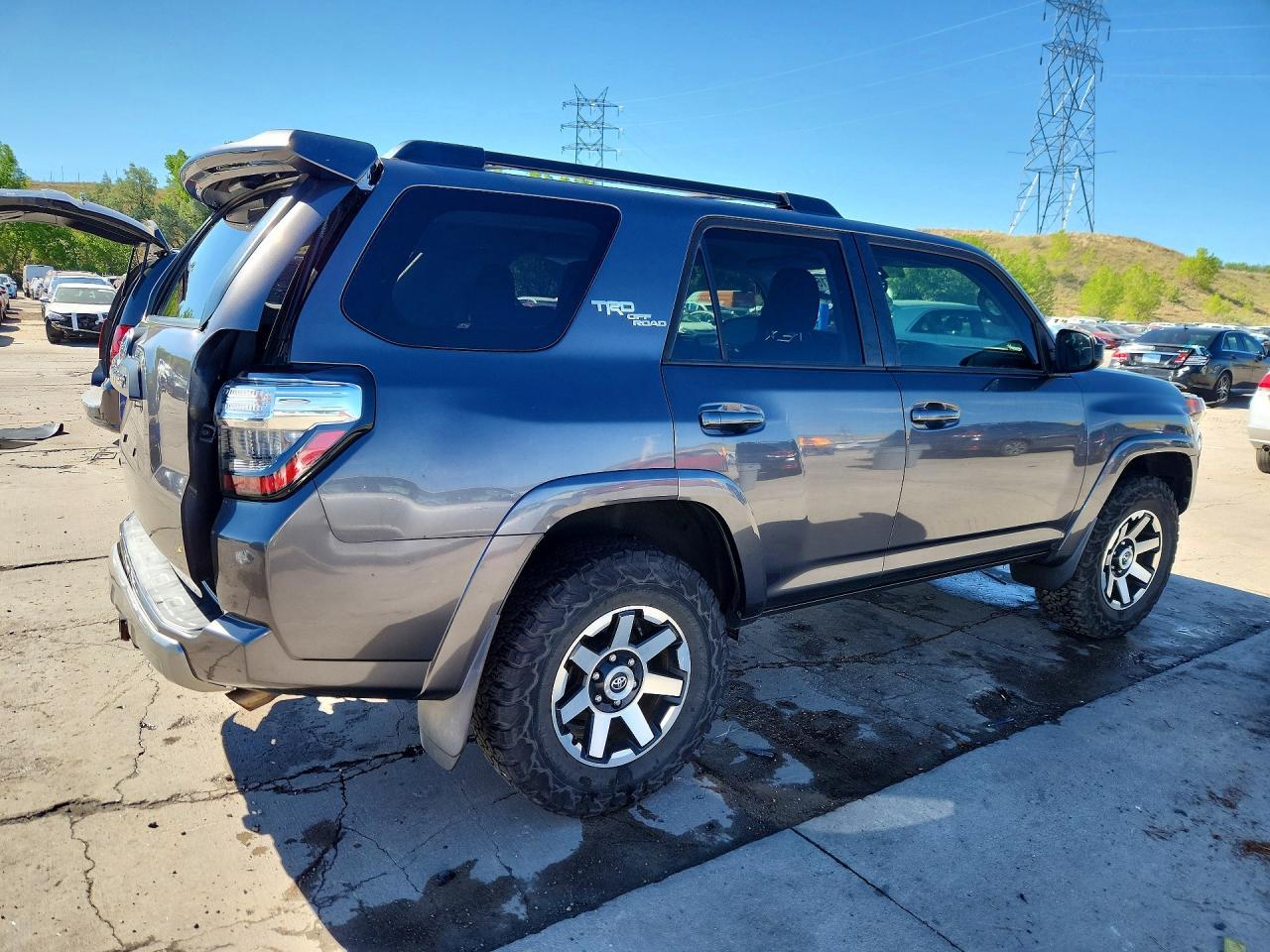 2019 TOYOTA 4RUNNER — фото 3