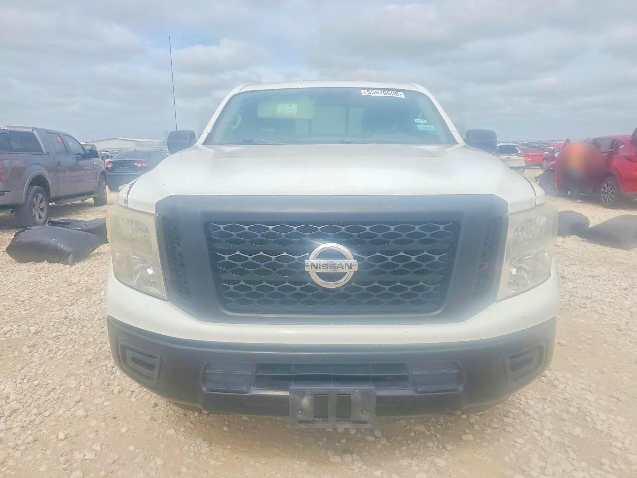 2018 NISSAN TITAN — фото 5