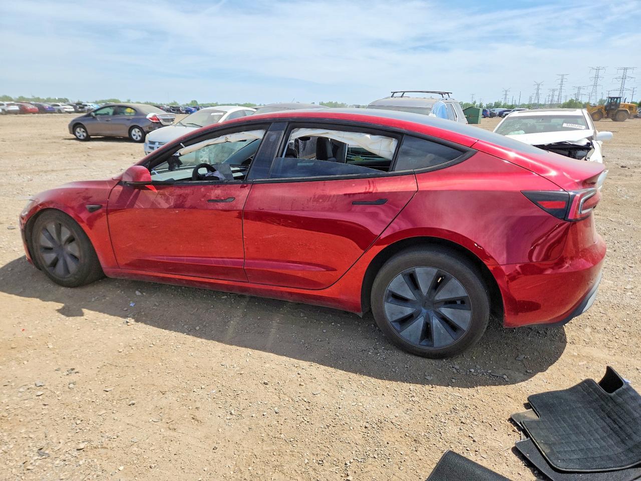 2025 TESLA MODEL 3 — фото 2