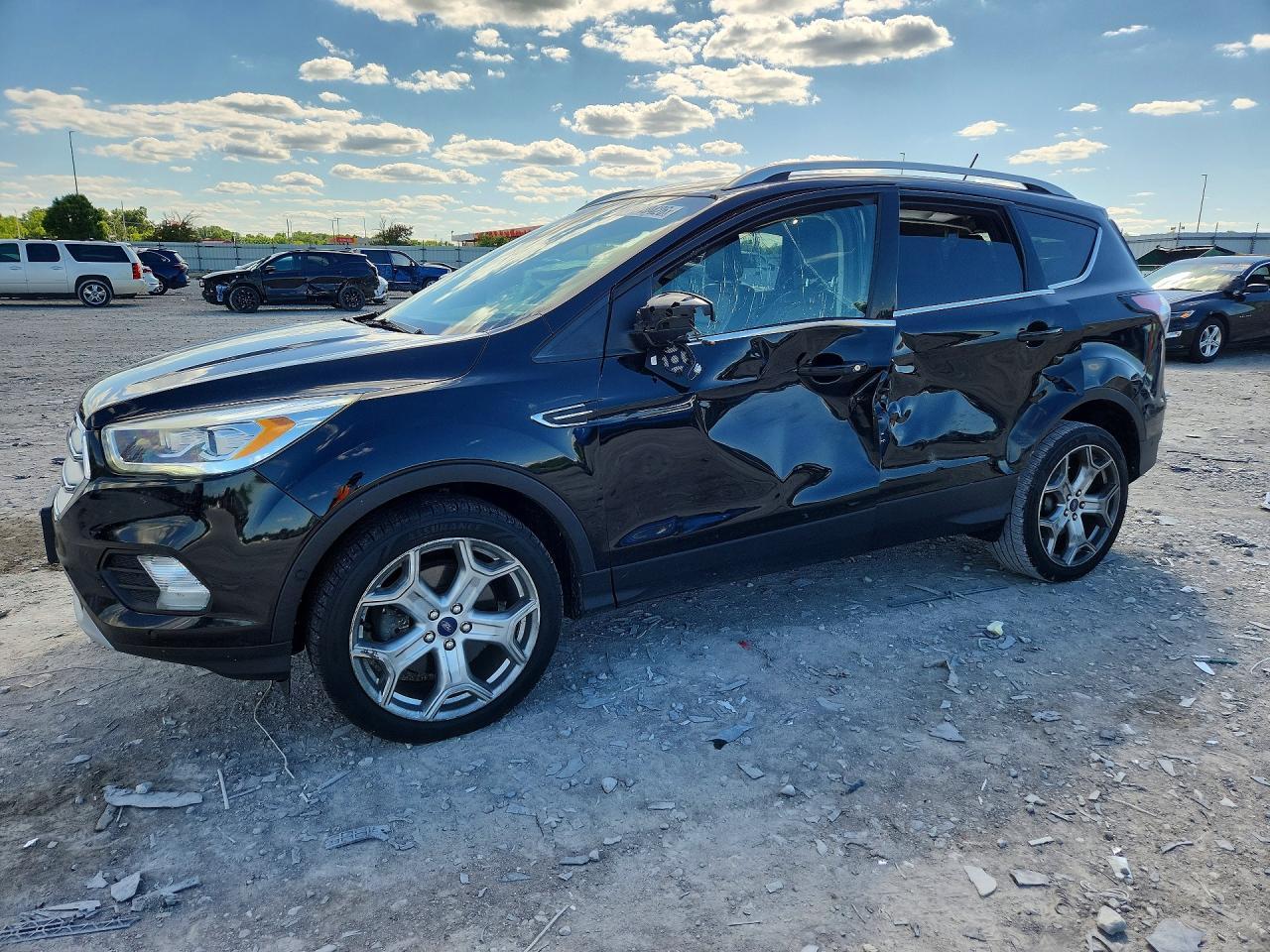 2018 FORD ESCAPE — фото 1