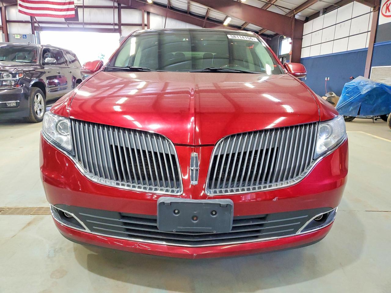 2016 LINCOLN MKT — фото 5