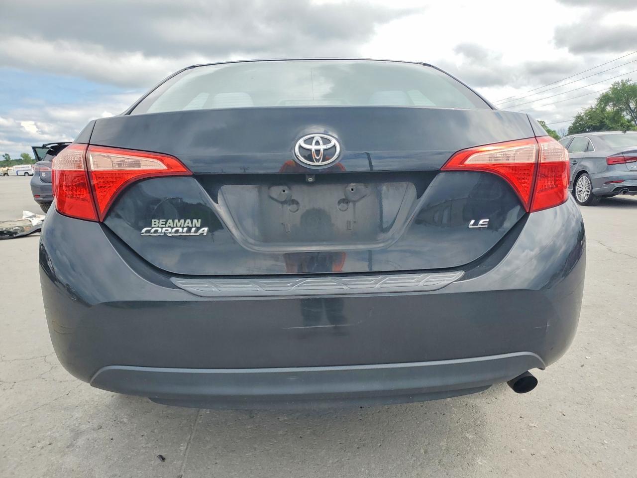 2017 TOYOTA COROLLA — фото 6