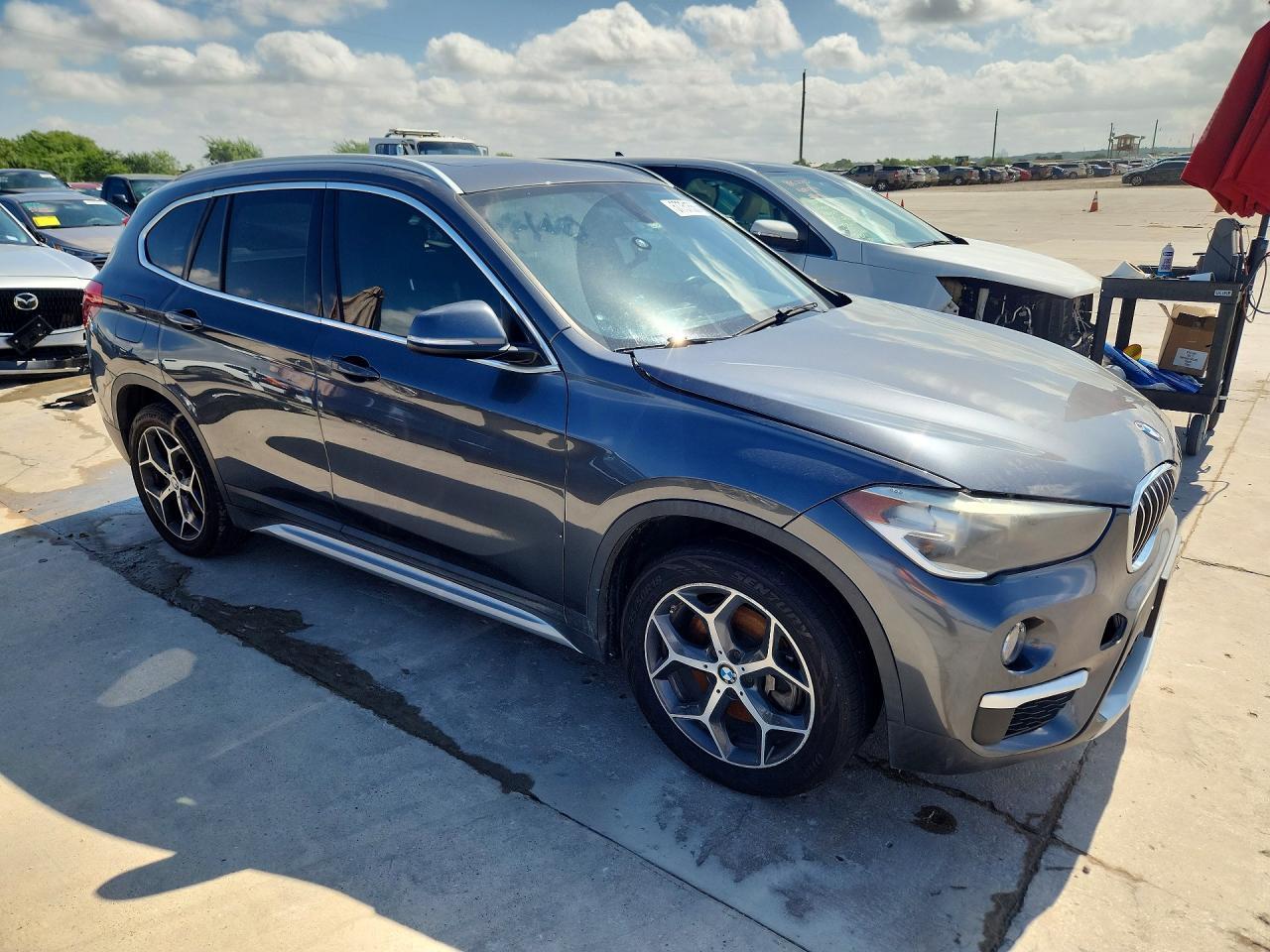 2018 BMW X1 — фото 4
