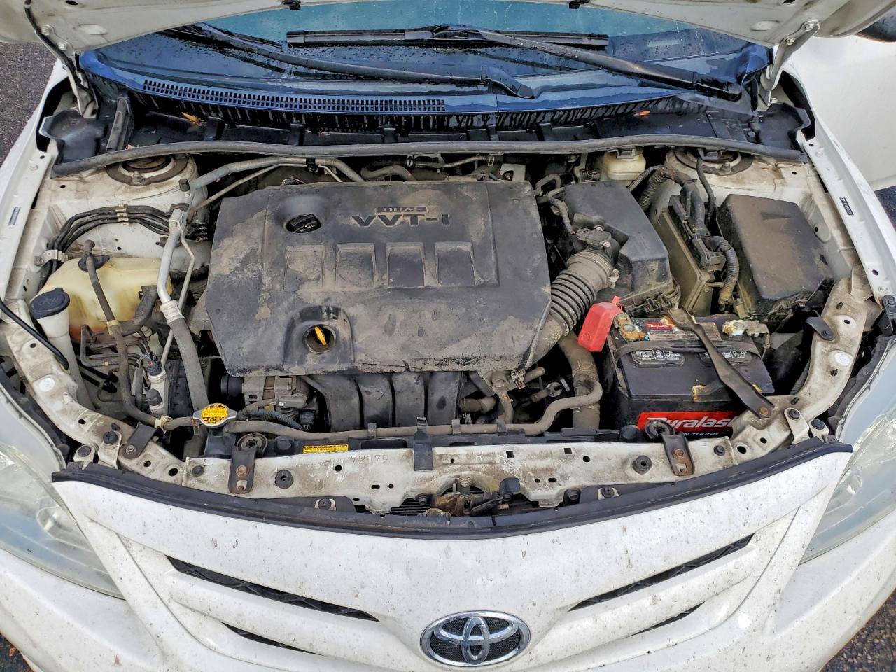 2011 TOYOTA COROLLA — фото 11