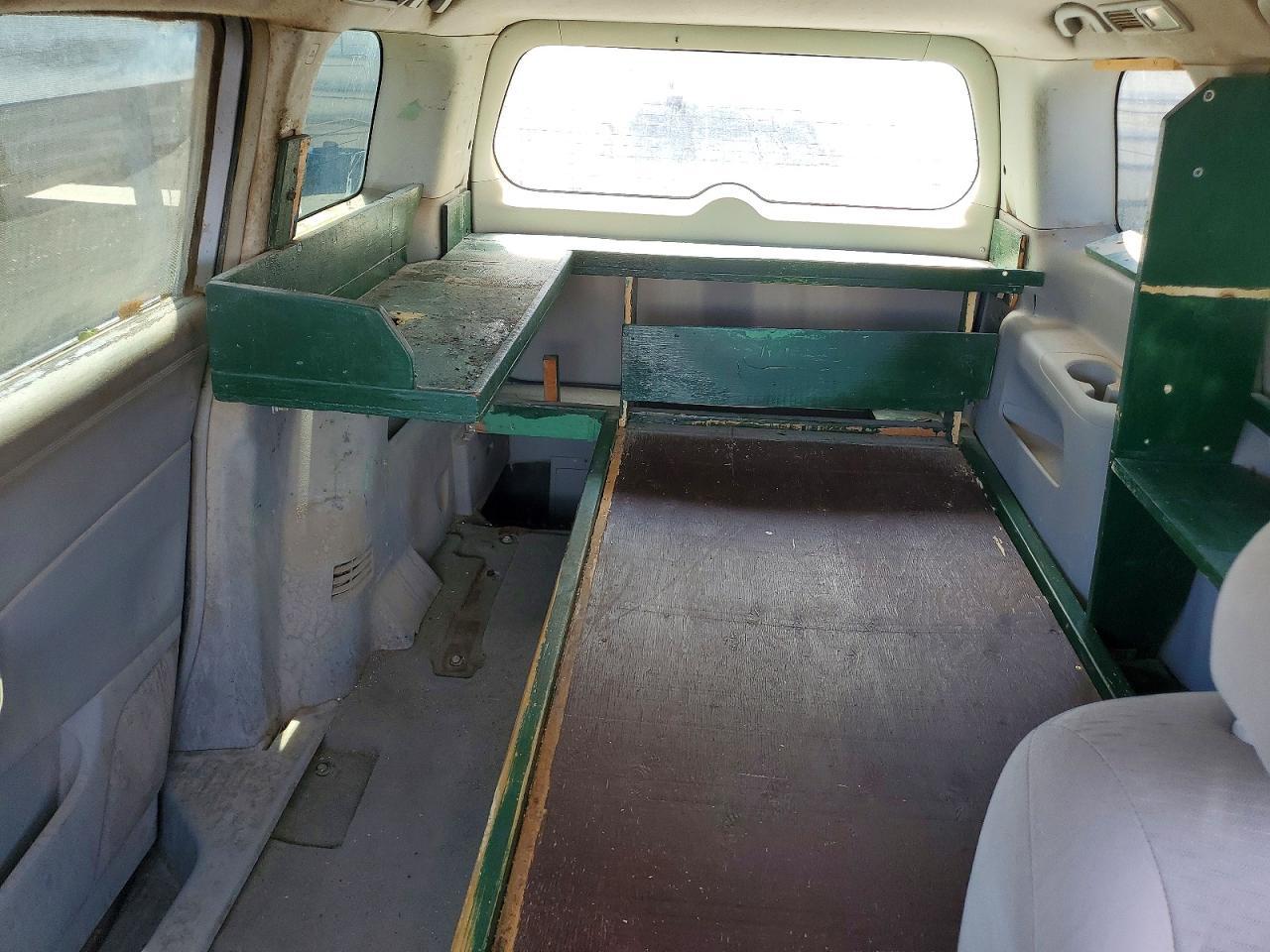 NISSAN QUEST