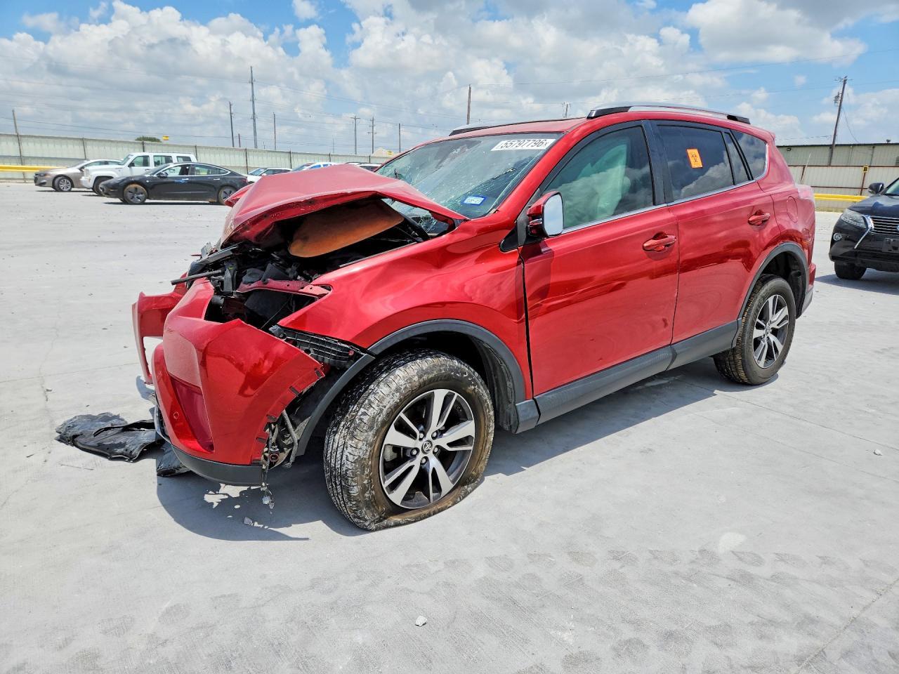 2017 TOYOTA RAV4 — фото 1