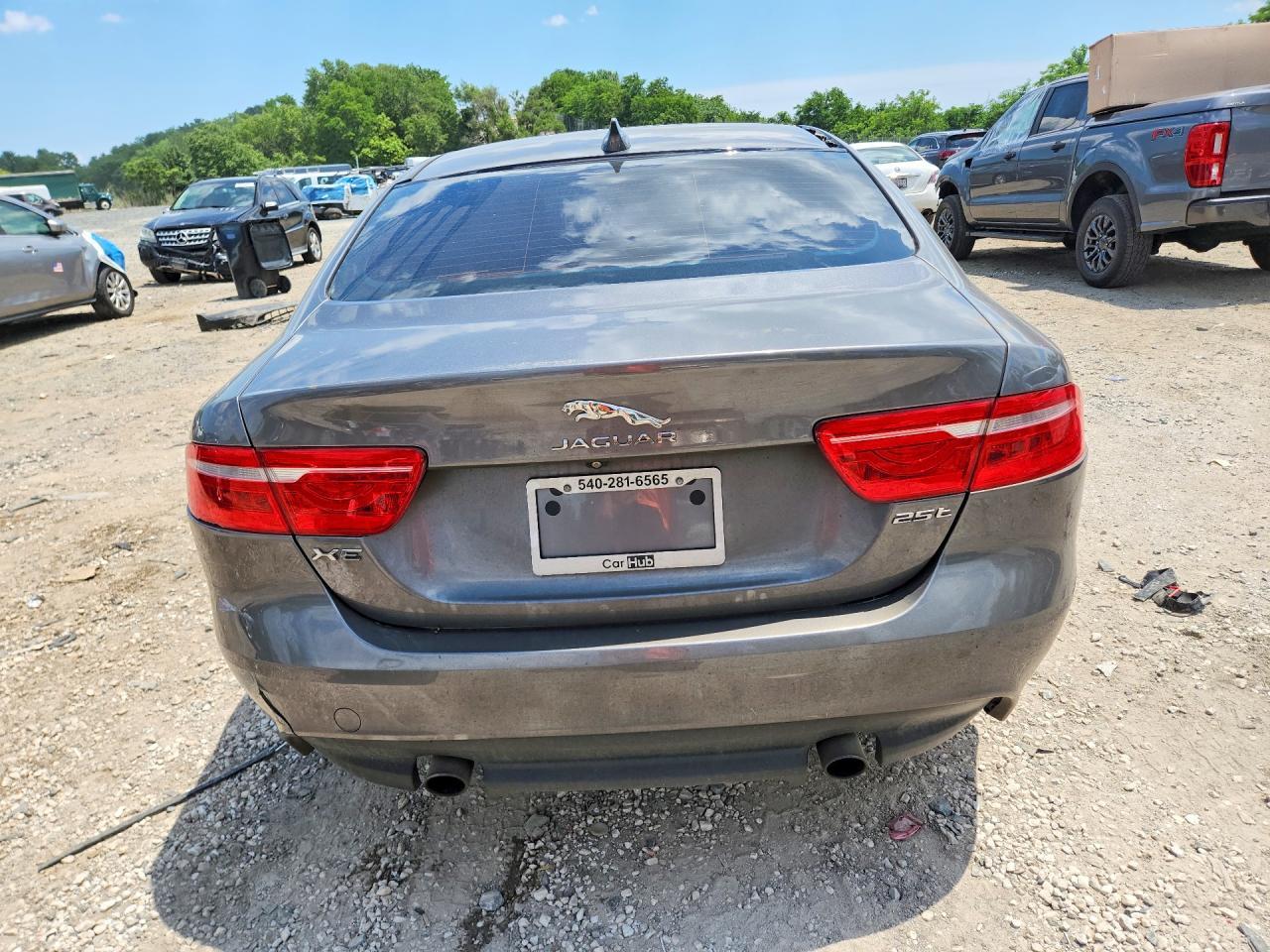 2019 JAGUAR XE — фото 6