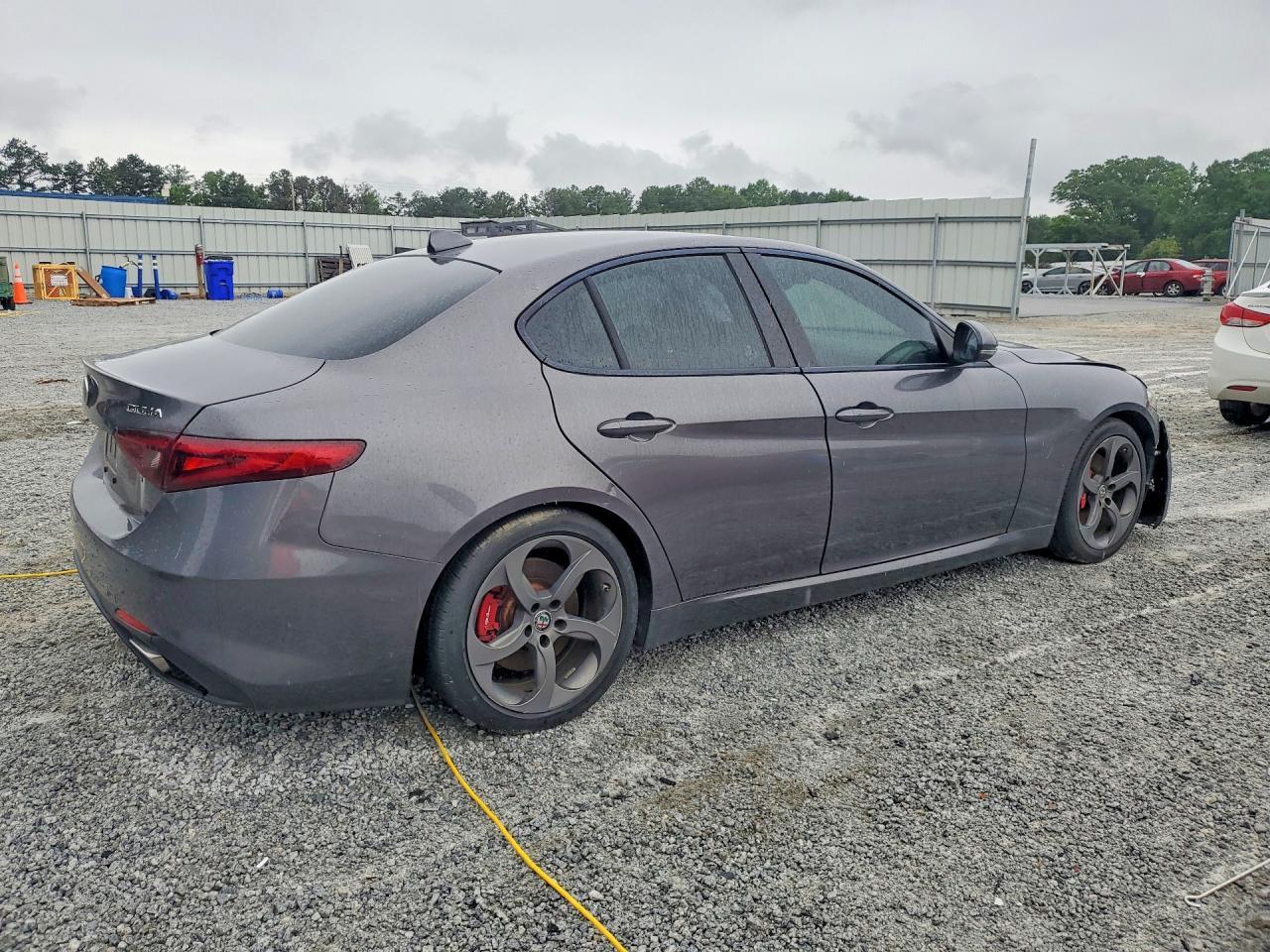 2018 ALFA ROMEO GIULIA — фото 3
