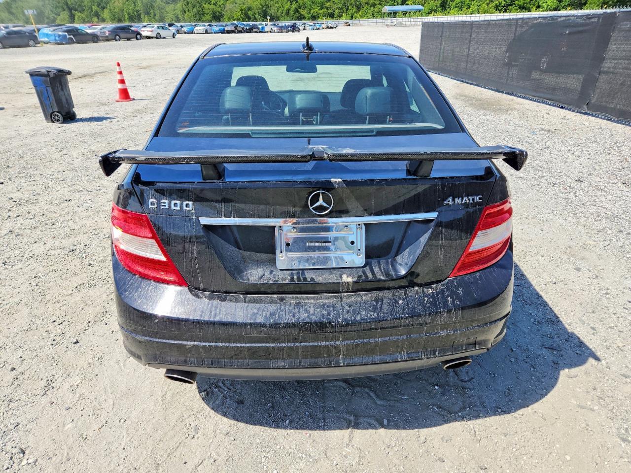 2010 MERCEDES-BENZ C-CLASS — фото 6