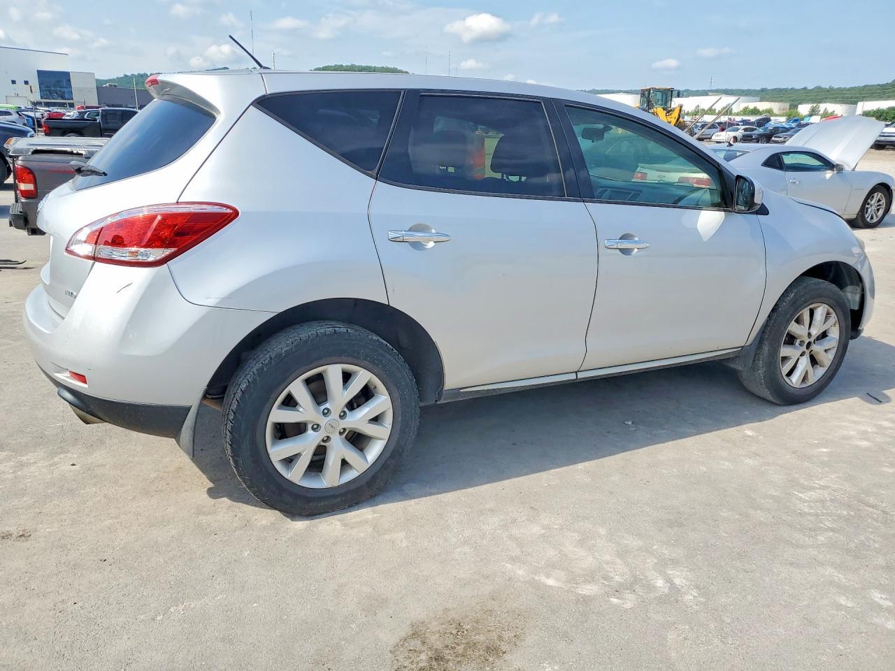 NISSAN MURANO