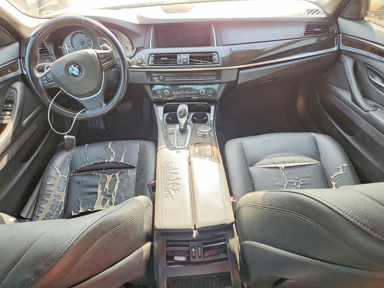 2016 BMW 5 SERIES — фото 8