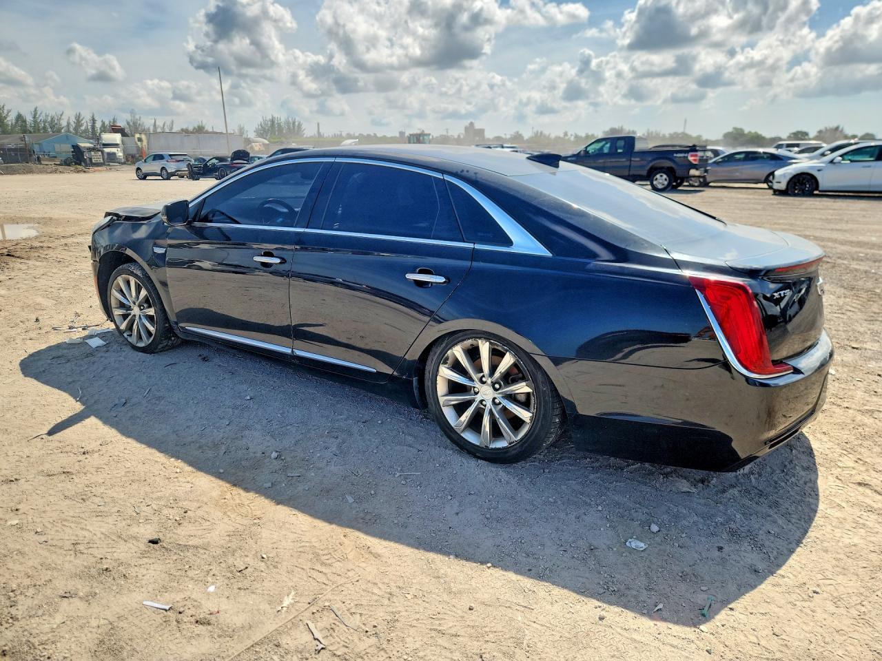 2019 CADILLAC XTS — фото 2