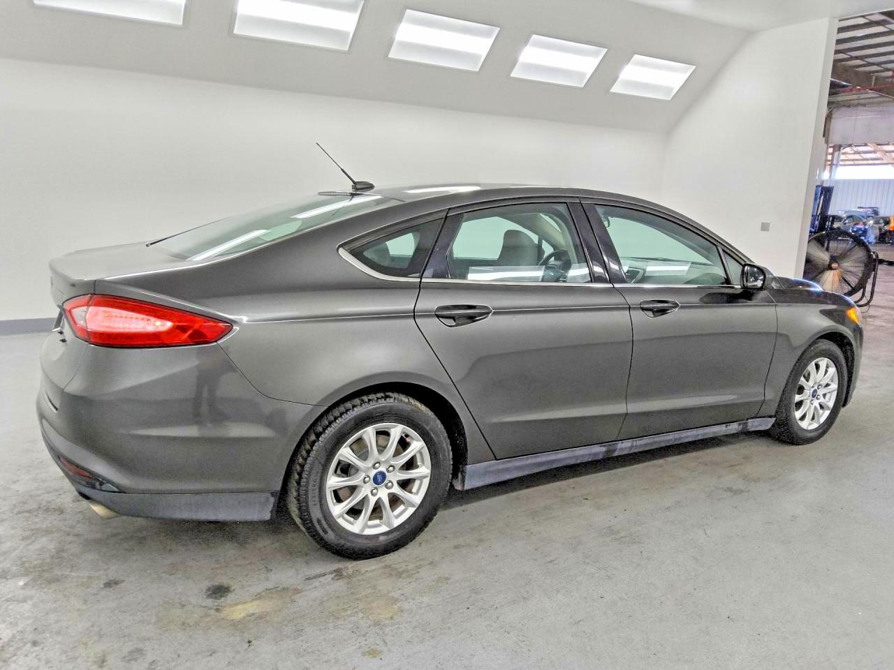 FORD FUSION