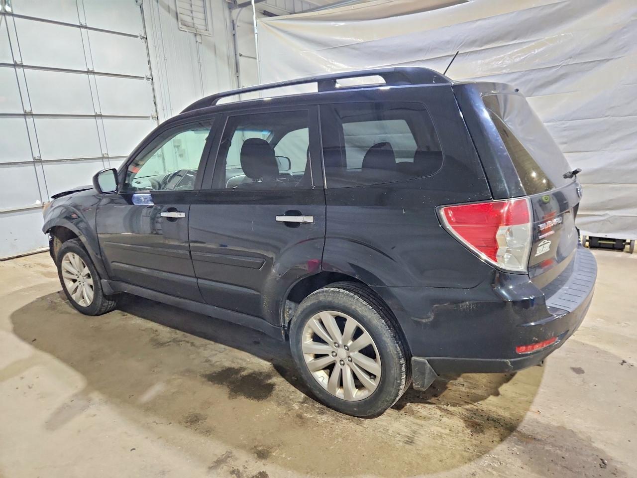 2012 SUBARU FORESTER — фото 2