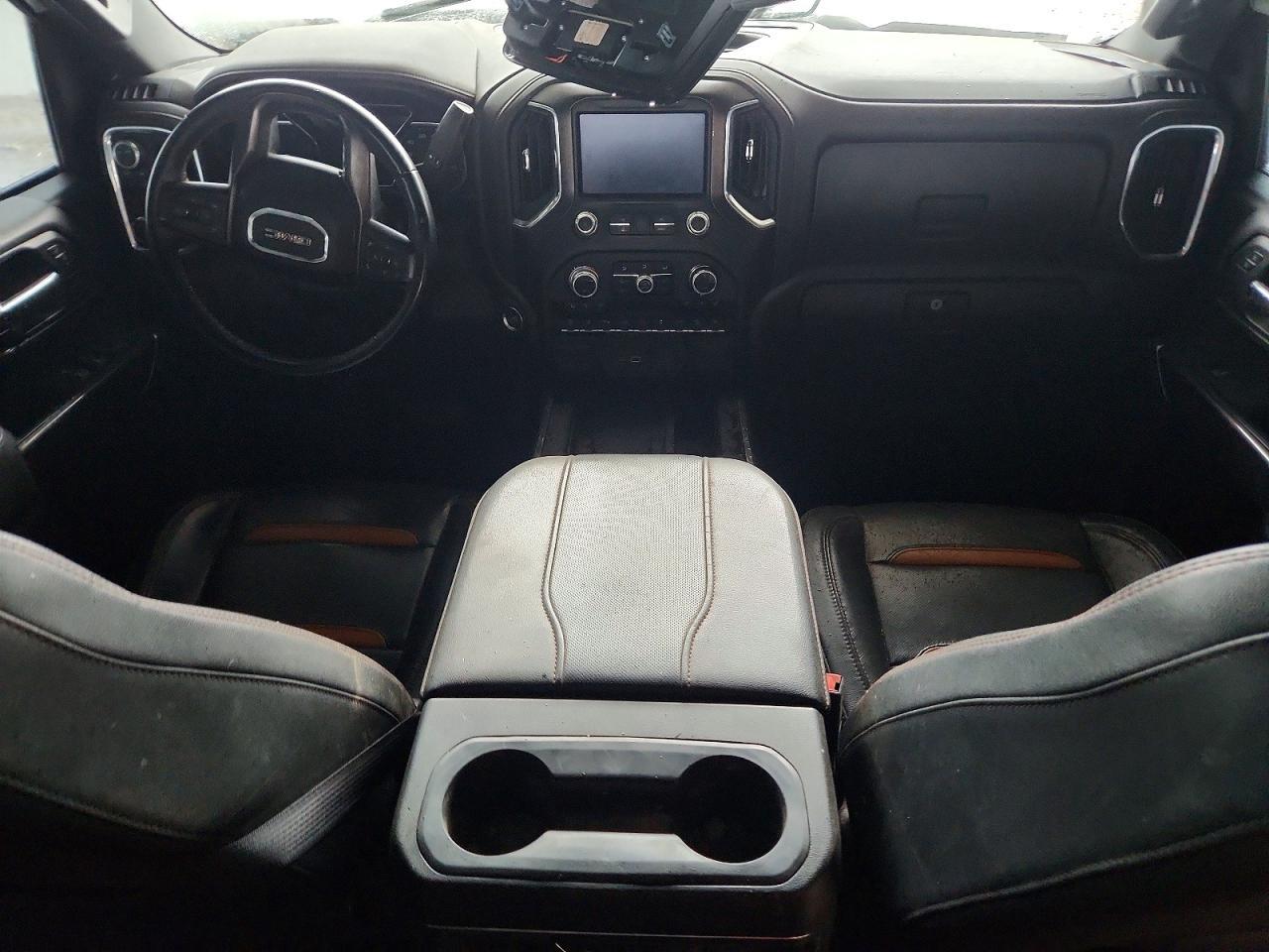 GMC SIERRA