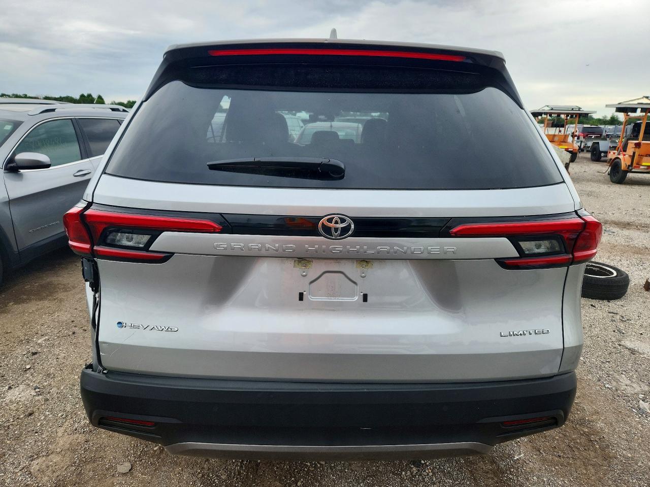 2024 TOYOTA HIGHLANDER HYBRID — фото 6