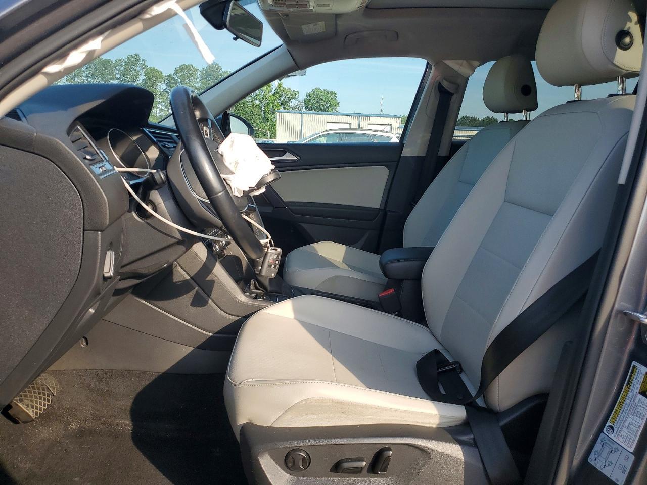 2018 VOLKSWAGEN TIGUAN — фото 7