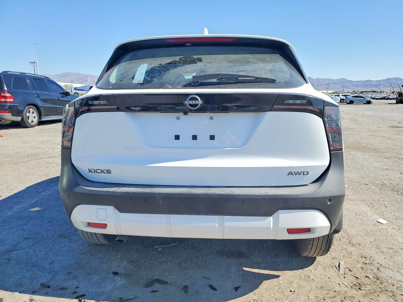 2025 NISSAN KICKS — фото 6