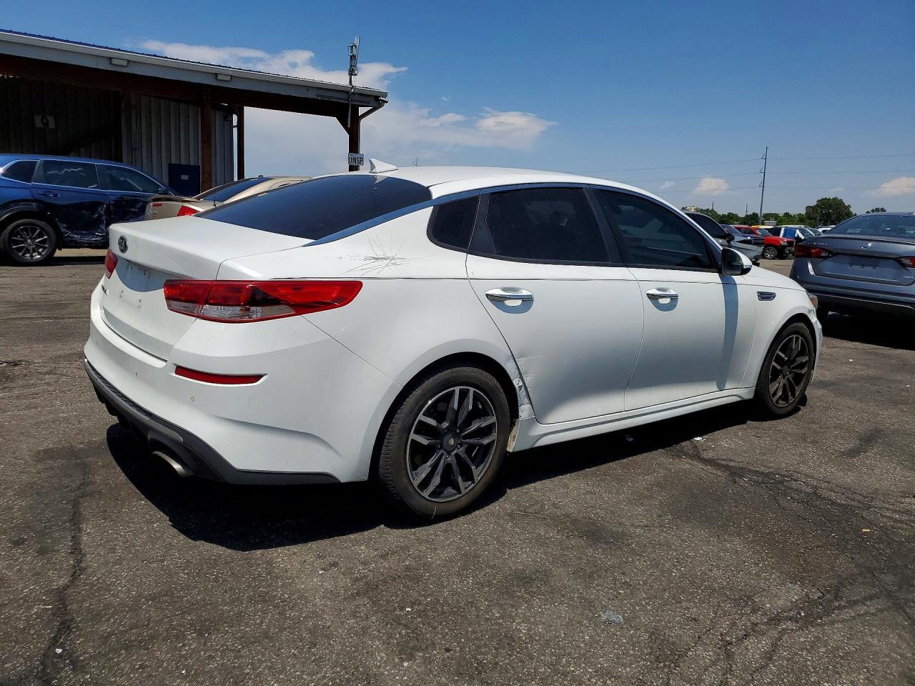 2019 KIA OPTIMA — фото 3