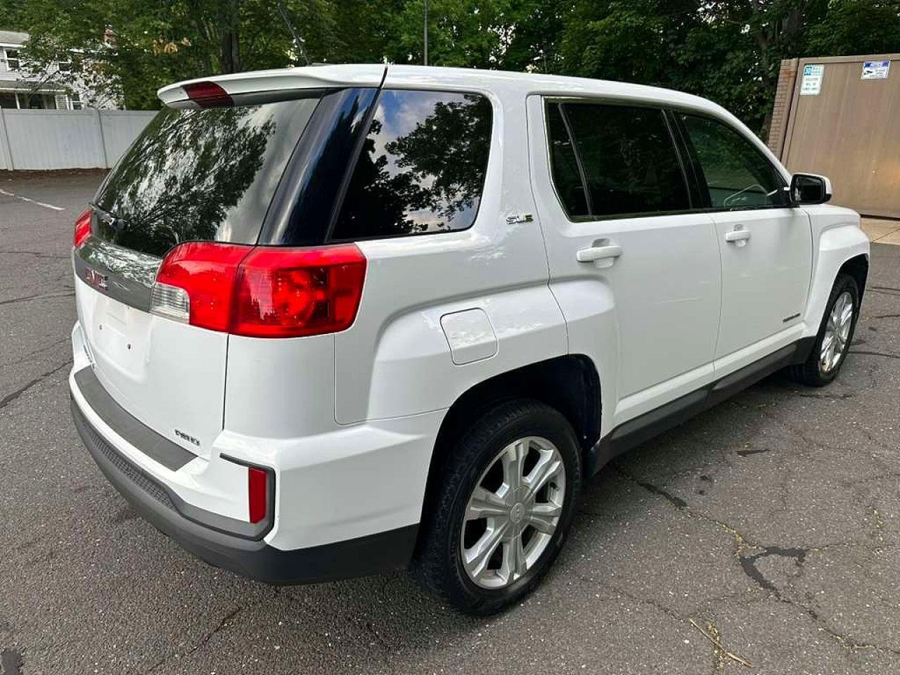 2017 GMC TERRAIN — фото 3
