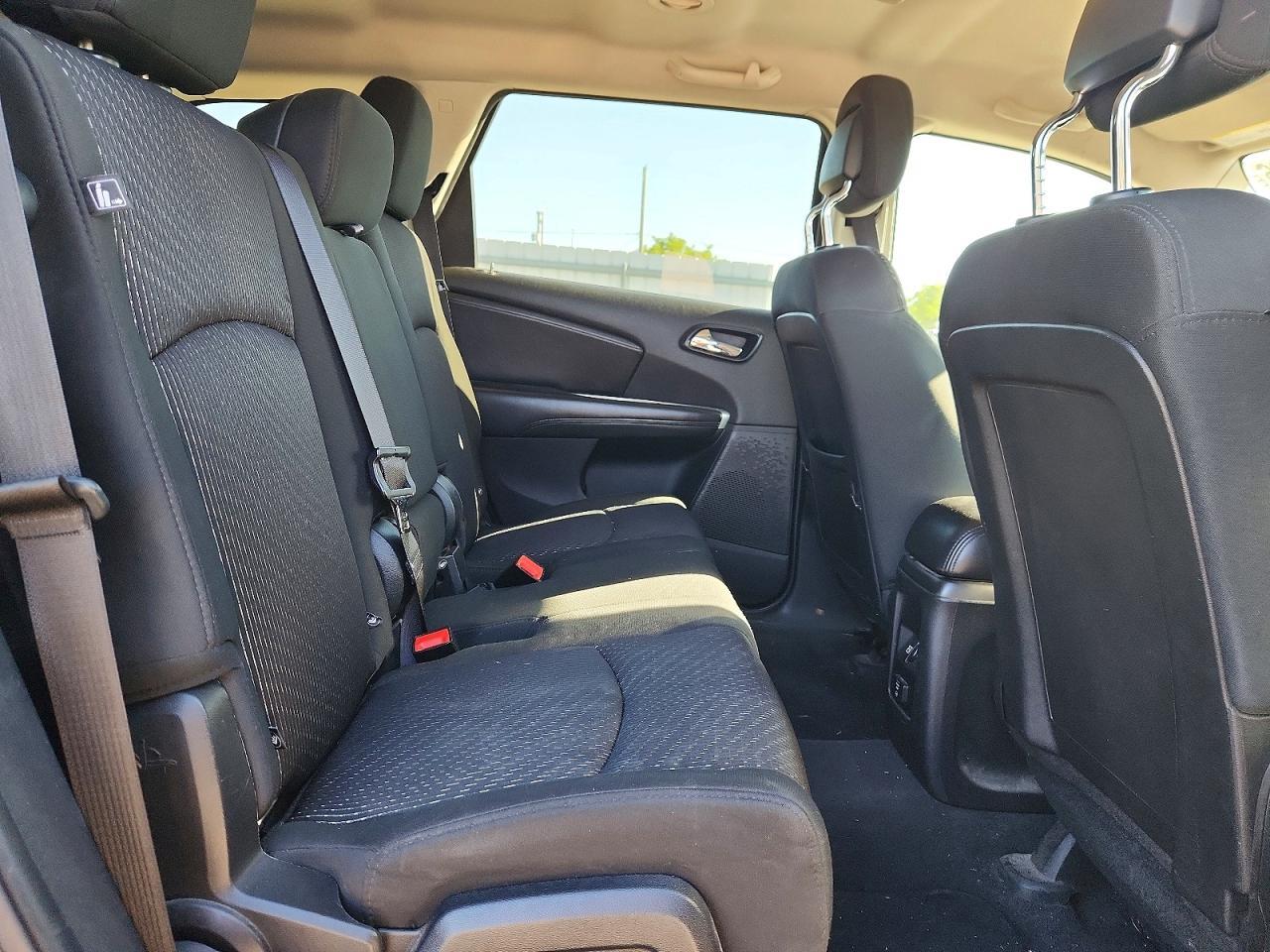 2011 DODGE JOURNEY — фото 11