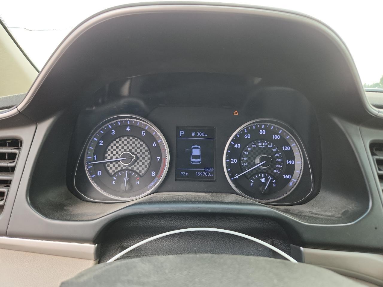 2019 HYUNDAI ELANTRA — фото 9