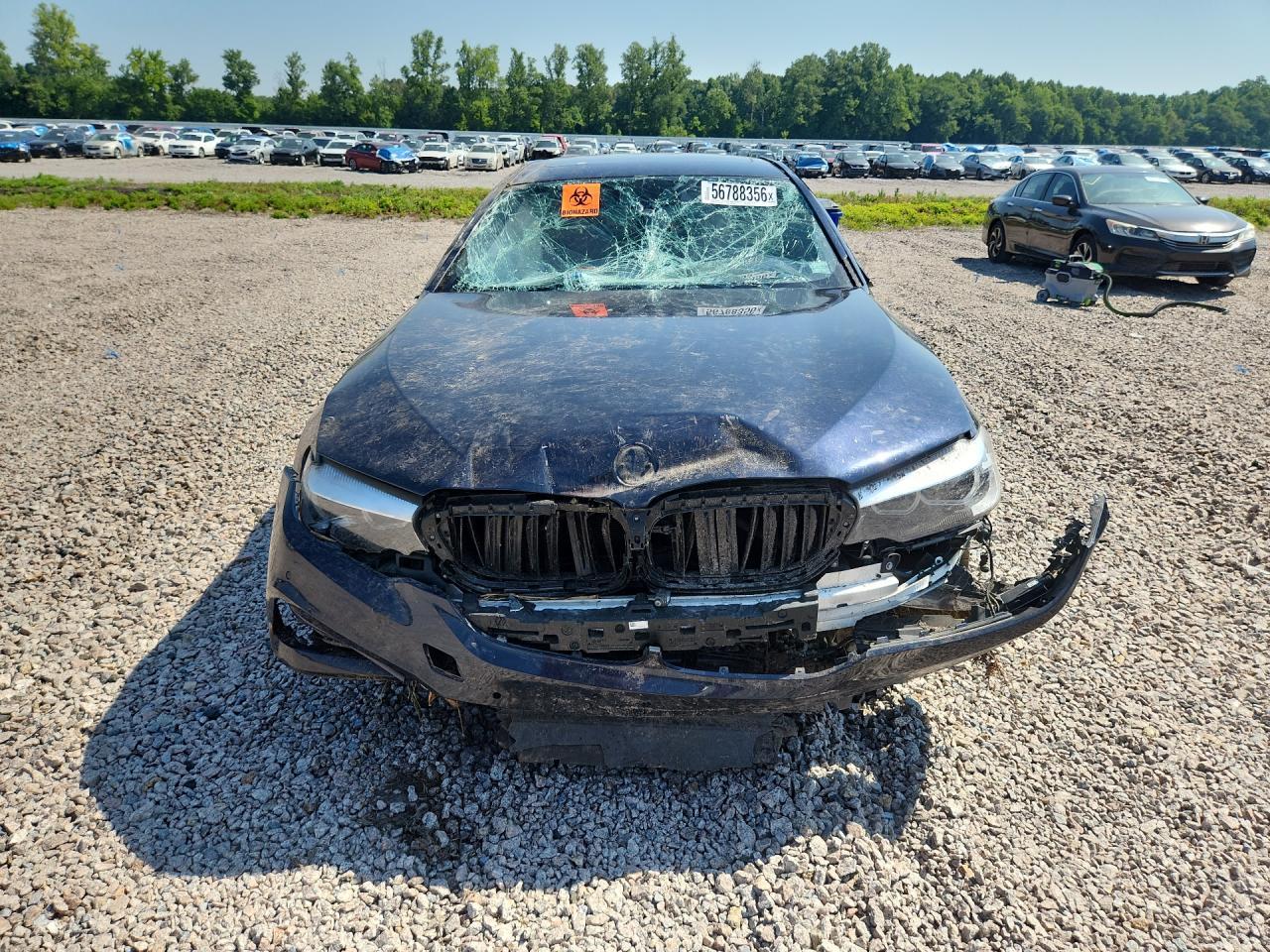 2018 BMW 5 SERIES — фото 5