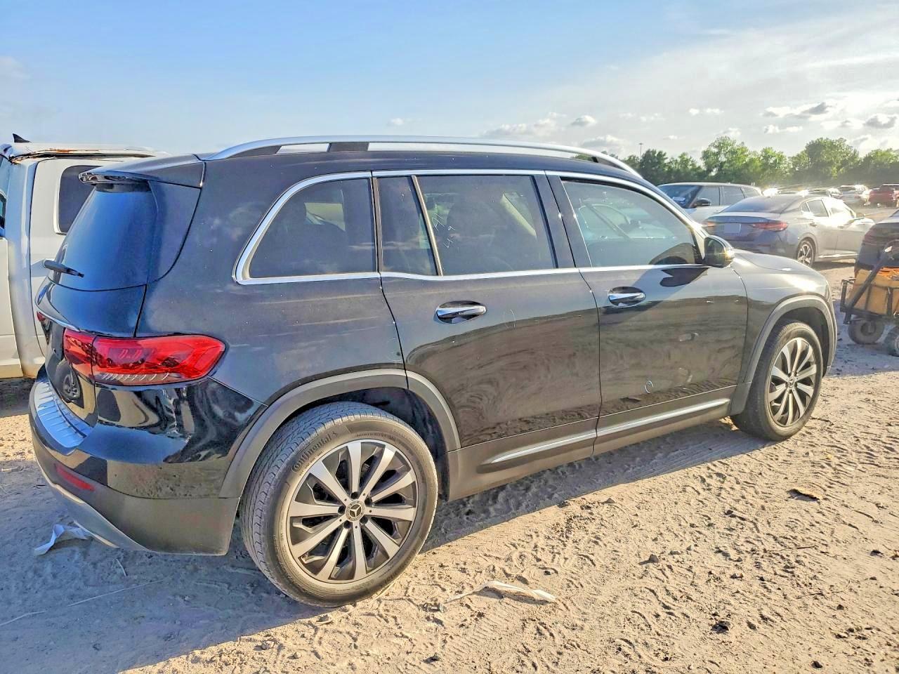 2020 MERCEDES-BENZ GLB-CLASS — фото 3
