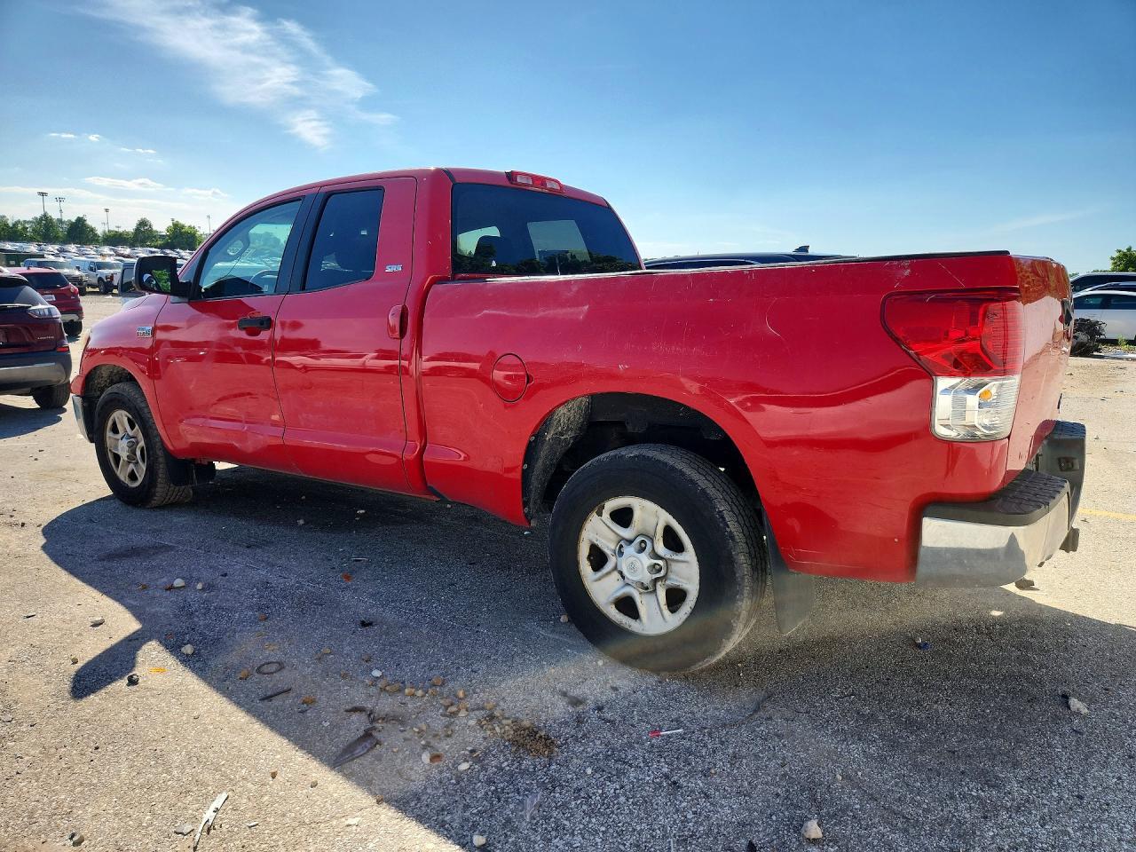 TOYOTA TUNDRA