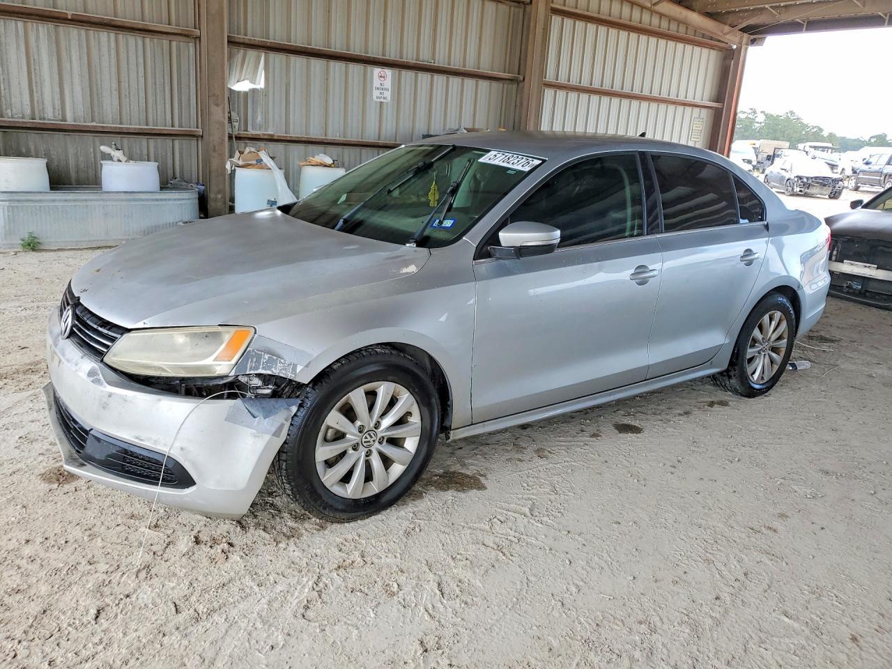 2014 VOLKSWAGEN JETTA — фото 1