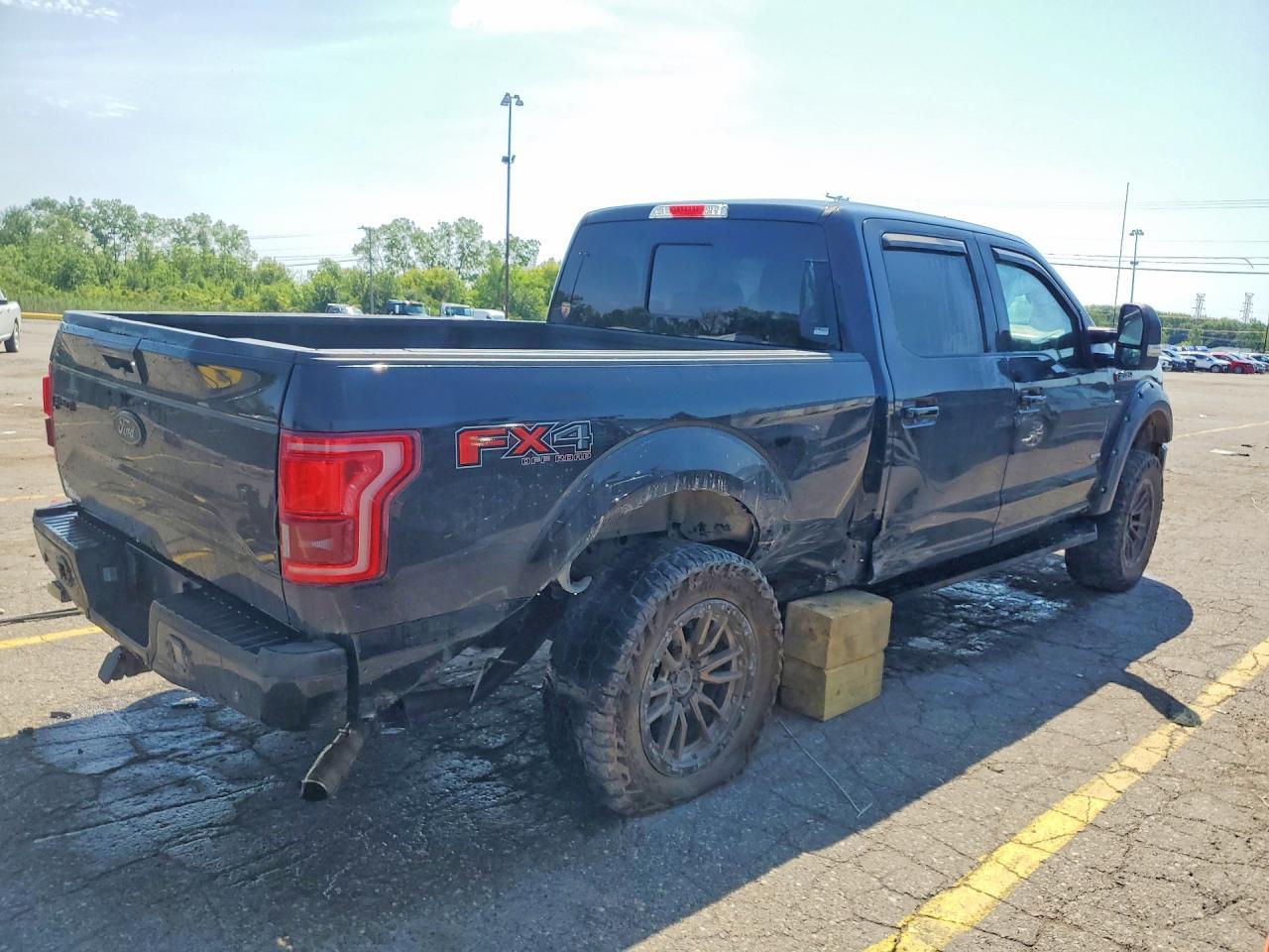 2015 FORD F-150 — фото 3