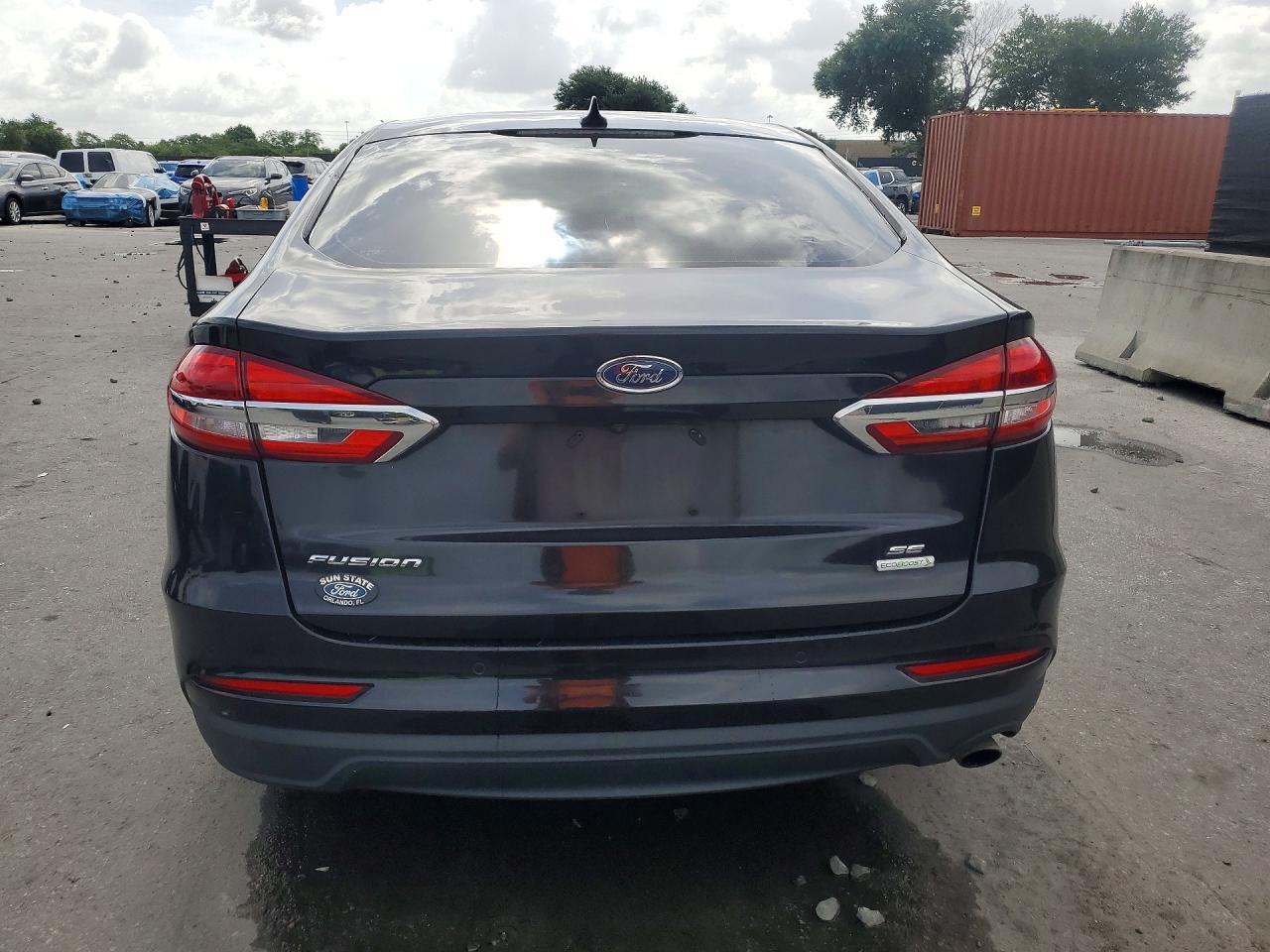 FORD FUSION