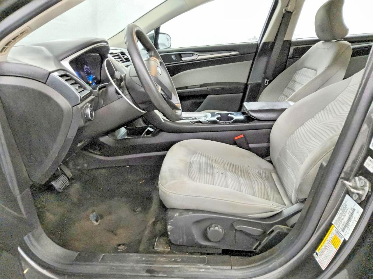 FORD FUSION