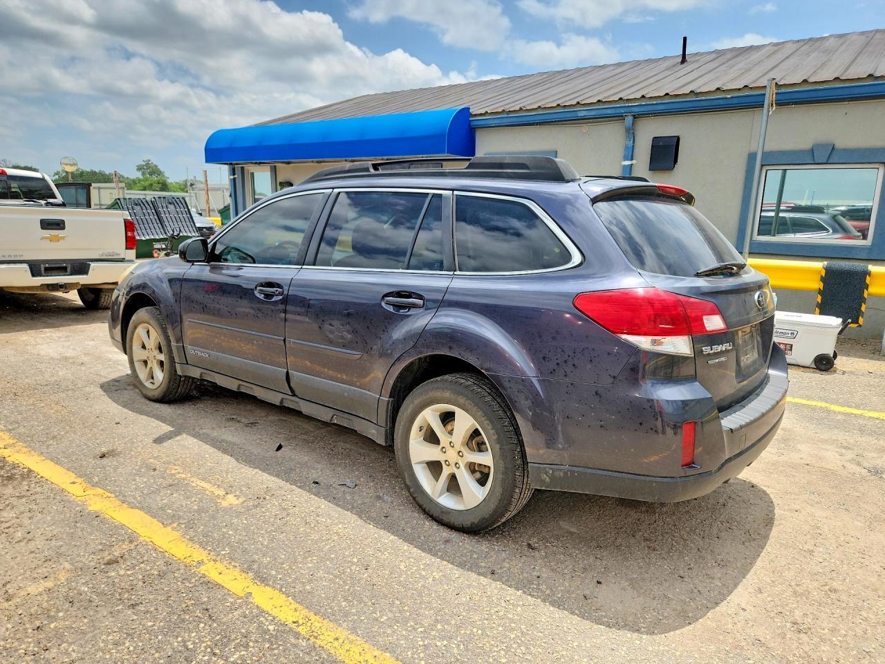 2013 SUBARU OUTBACK — фото 2
