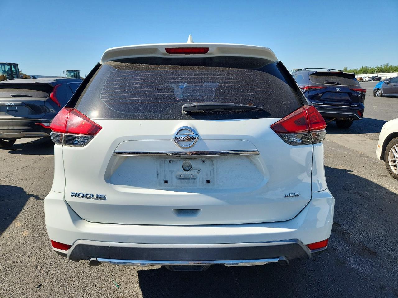 2017 NISSAN ROGUE — фото 6