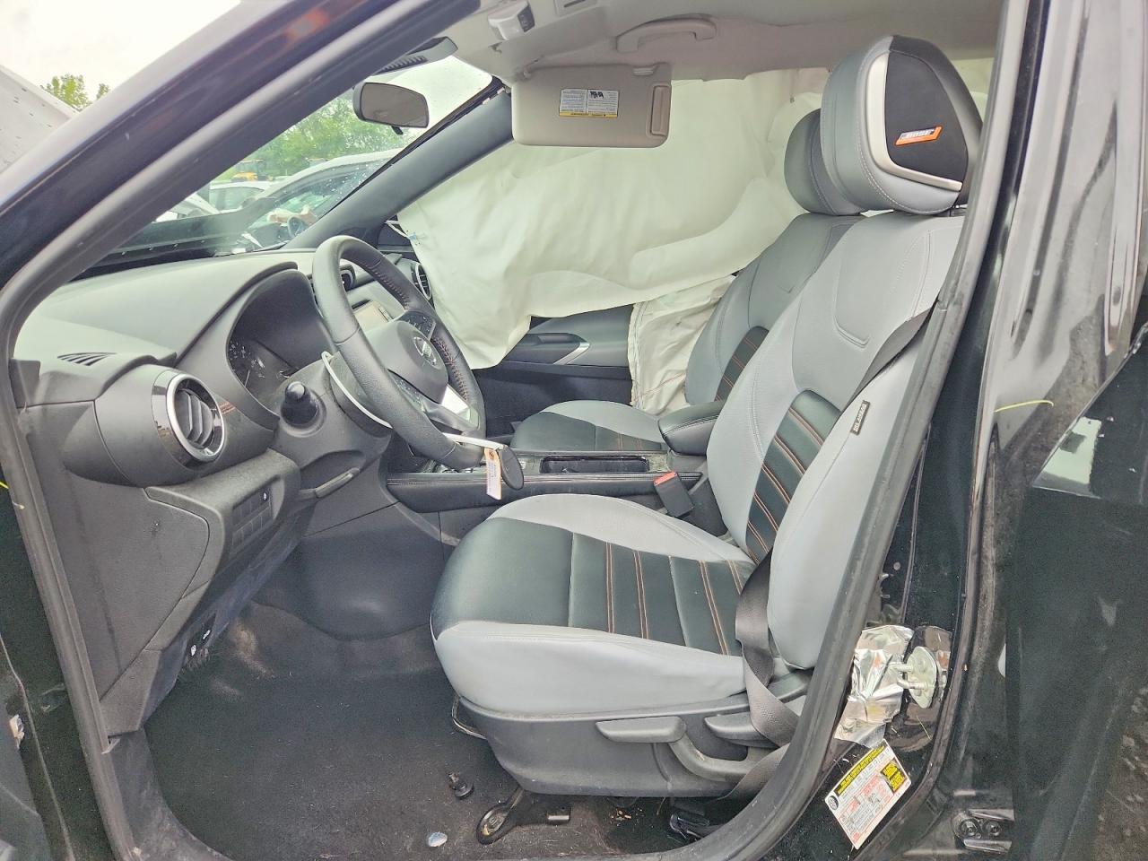 2021 NISSAN KICKS — фото 7