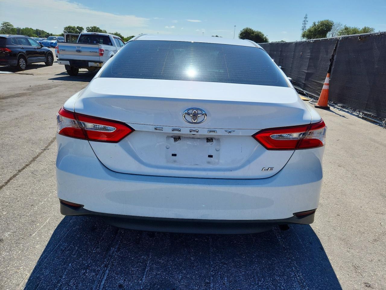 2018 TOYOTA CAMRY — фото 6