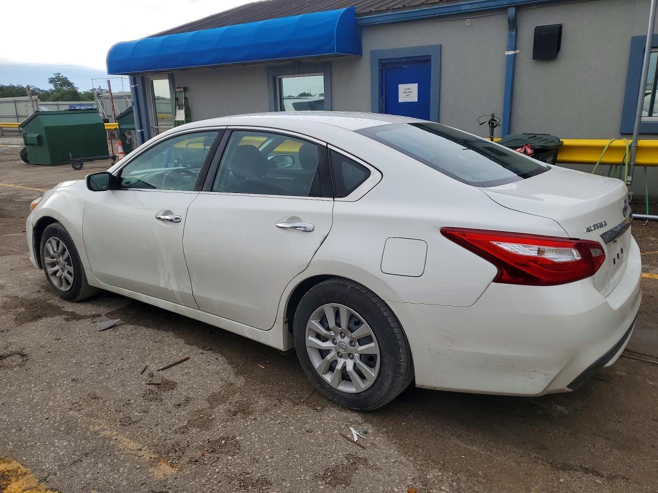 2016 NISSAN ALTIMA — фото 2