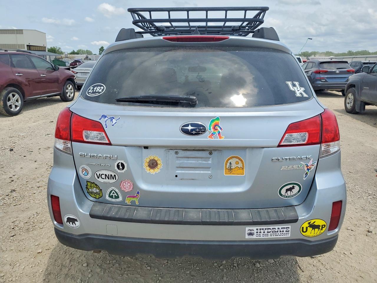 2013 SUBARU OUTBACK — фото 6