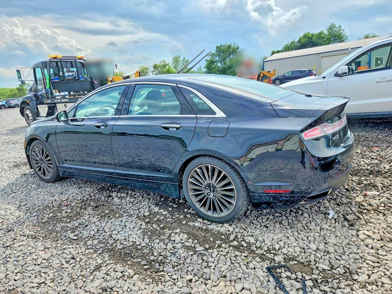2016 LINCOLN MKZ — фото 2