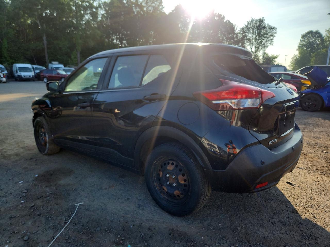 2020 NISSAN KICKS — фото 2