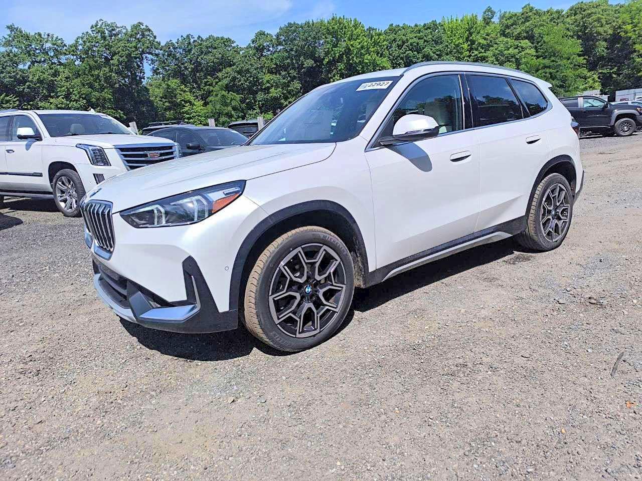 2026 BMW X1 — фото 1