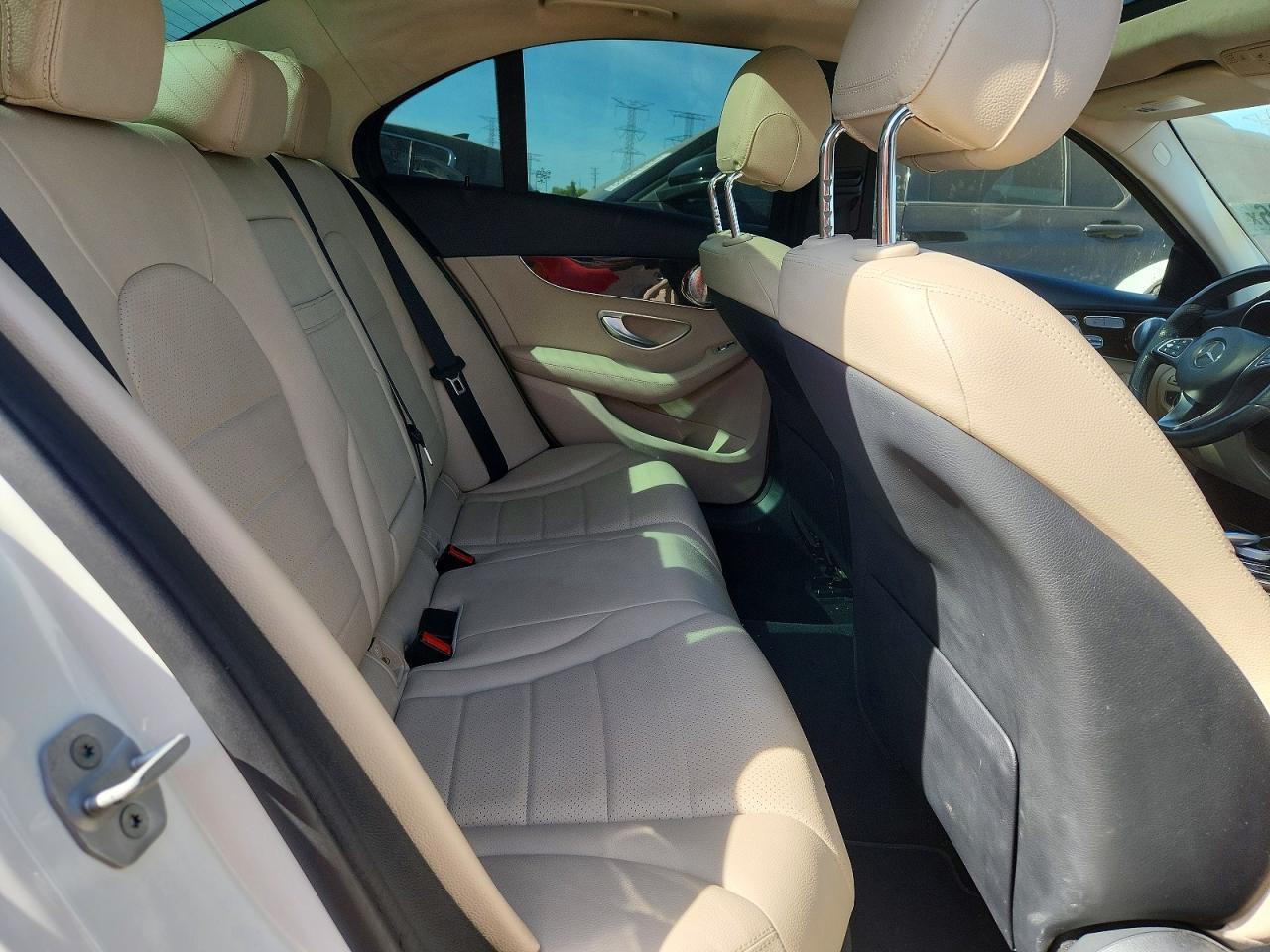 2016 MERCEDES-BENZ C-CLASS — фото 10