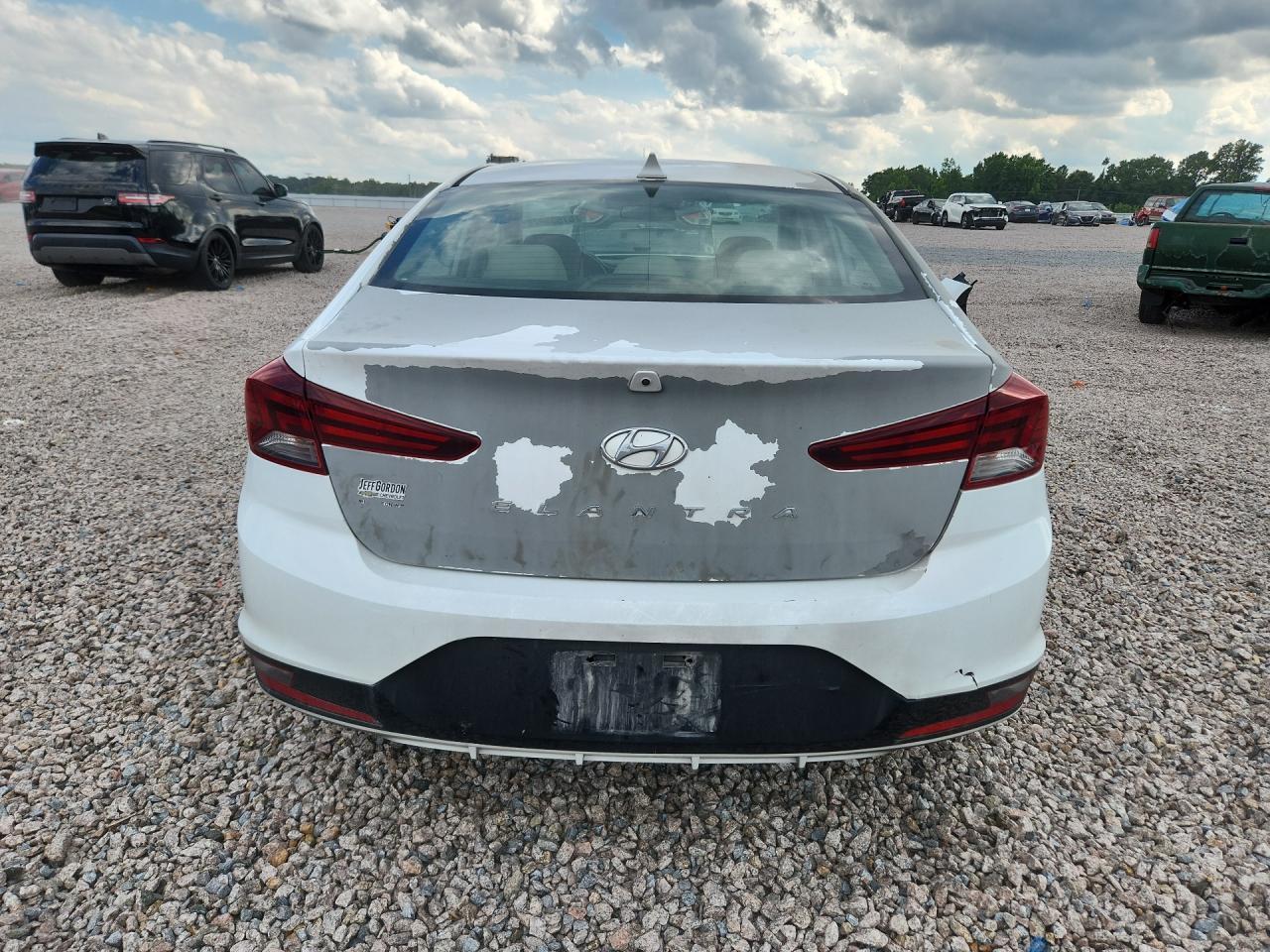 2019 HYUNDAI ELANTRA — фото 6