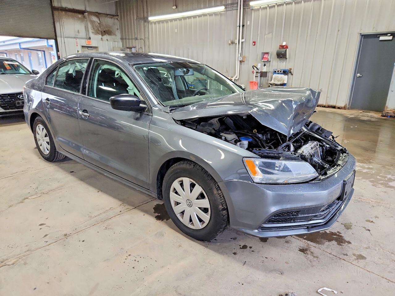 2016 VOLKSWAGEN JETTA — фото 4