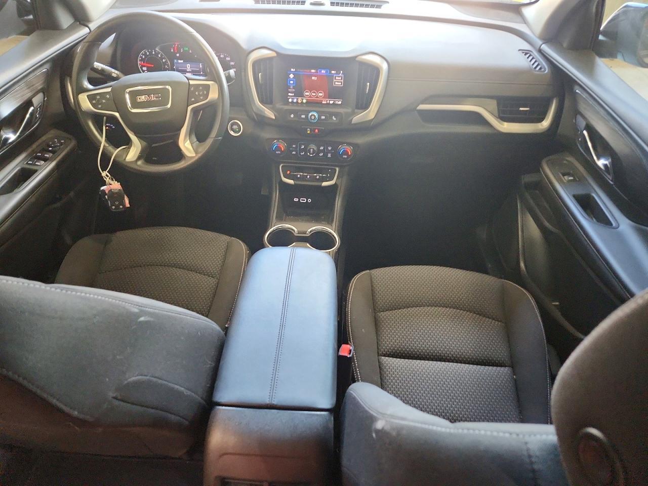 2023 GMC TERRAIN — фото 8